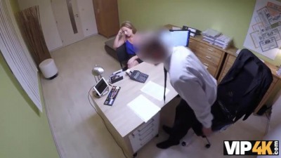 Bank Worker Seduces Sexy Babe for Intense Fuck Session