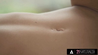 Petite Babe's Naughty Surrender to Her Sexy Crush