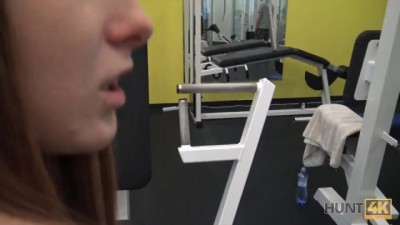 Cuckold Gym Bang: Girlfriend Fucked for Cash