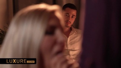 Naughty Encounter: Strangers Heat Up the Night